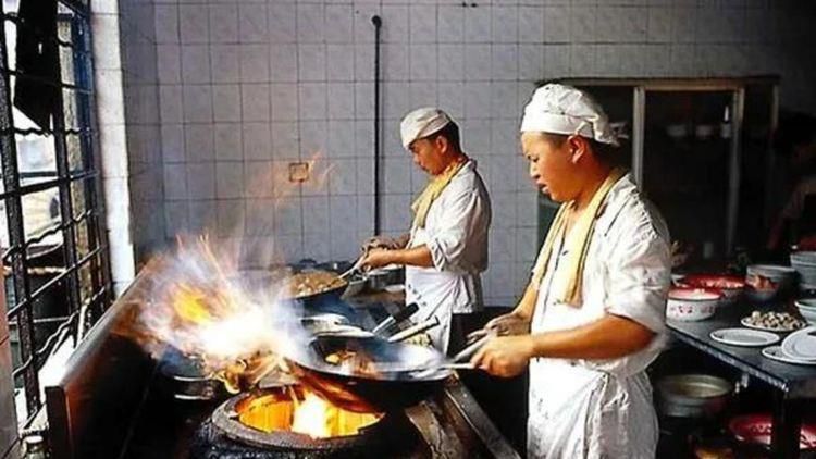 护士丝袜调教男m足j