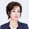 美女脱光内裤